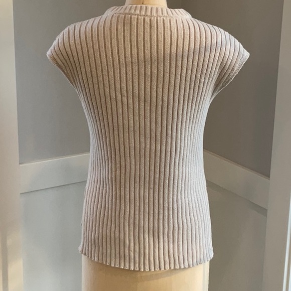 ZARA Ribbed Knit Vest - Picture 4 of 6